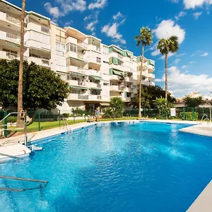 Apartamento Aloha Torres Carihuela, Torremolinos